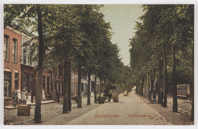 18251 Gezicht in de Hoofdstraat te Veenendaal.